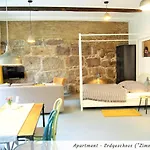 Gelbe Haus - Drei Besondere Apartmán *
