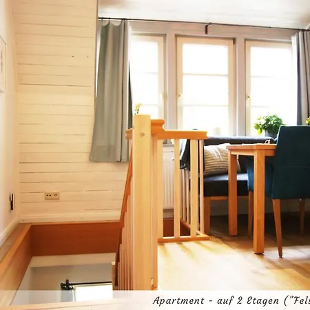 Gelbe Haus - Drei Besondere Apartment Flensburg